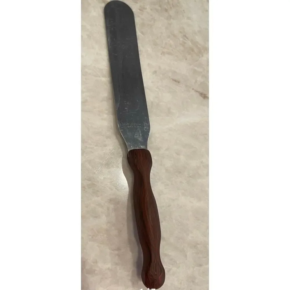 Cutco cake spreader no 28
